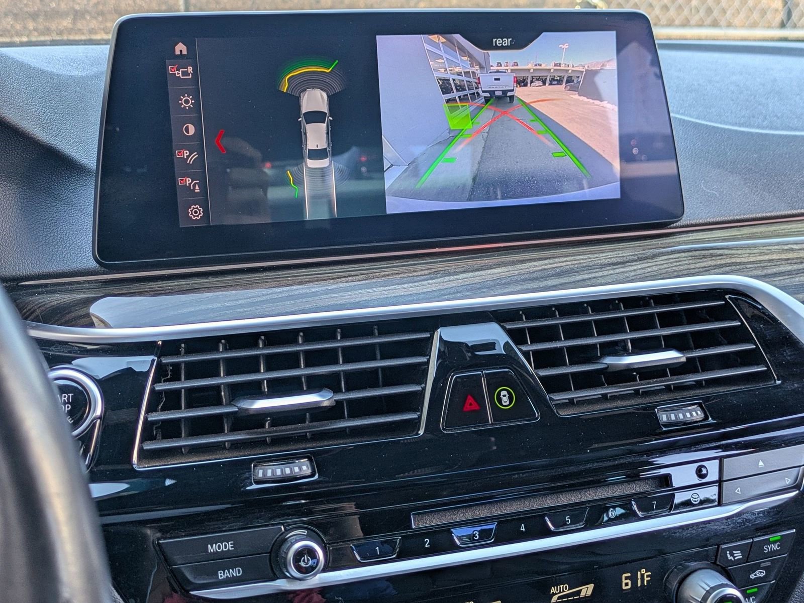 Used 2019 BMW 530i w/ Convenience Package image 13