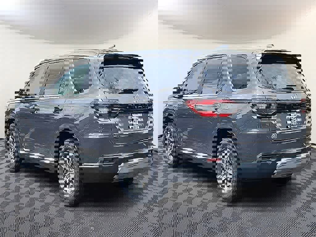 New 2025 Honda Pilot EX-L image 4