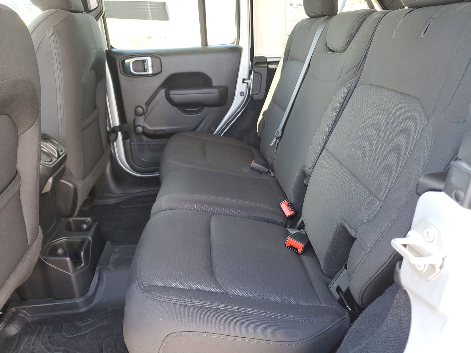 Used 2023 Jeep Wrangler Unlimited Sport AWD/4WD image 11