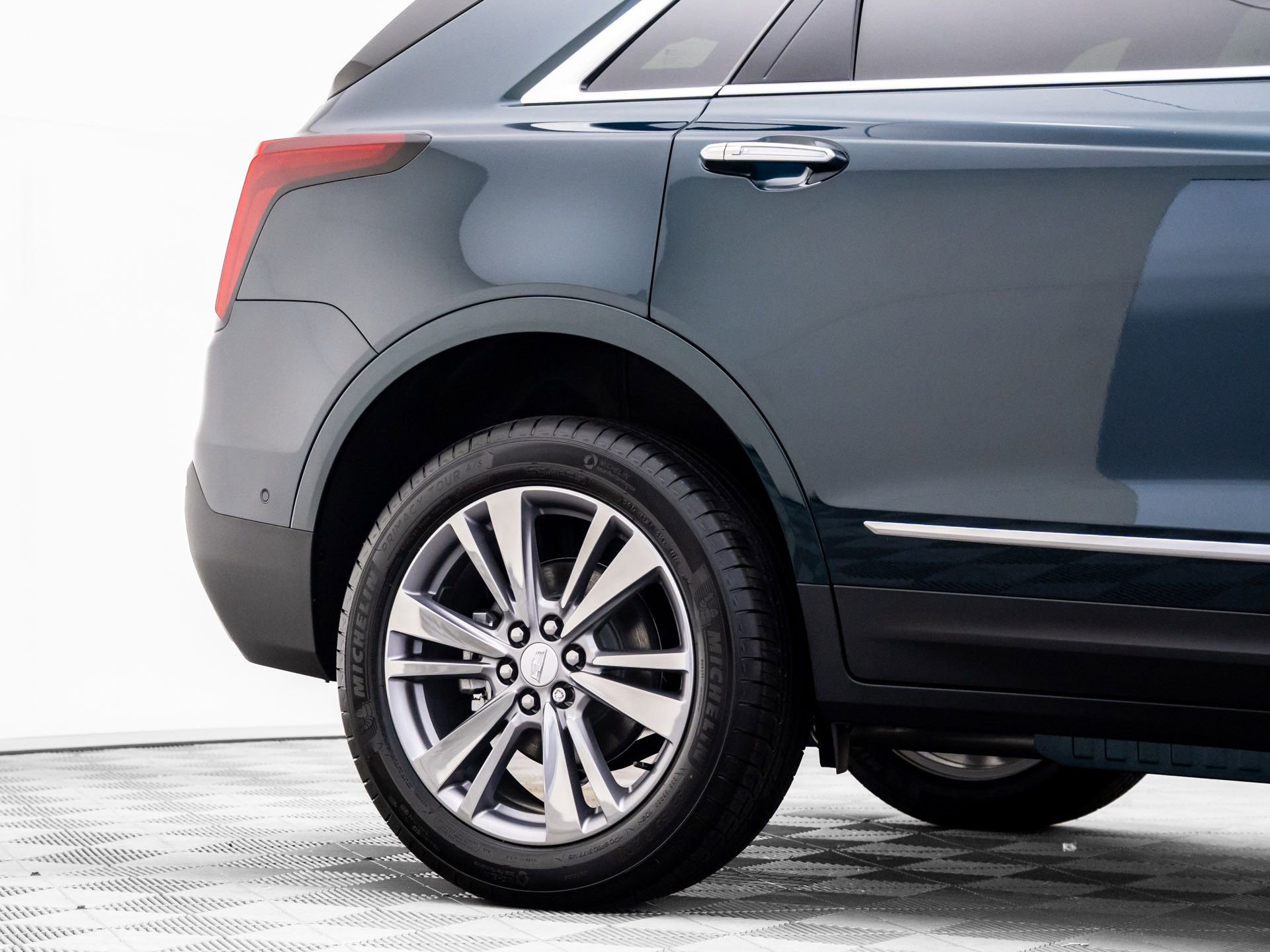 New 2026 Cadillac XT5 Premium Luxury w/ Driver Assist Package image 35