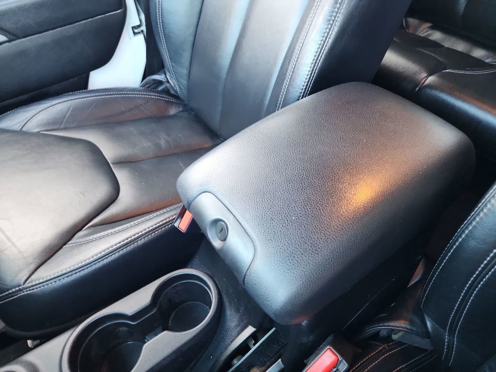 Used 2013 Jeep Wrangler Rubicon w/ PWR Convenience Group image 31