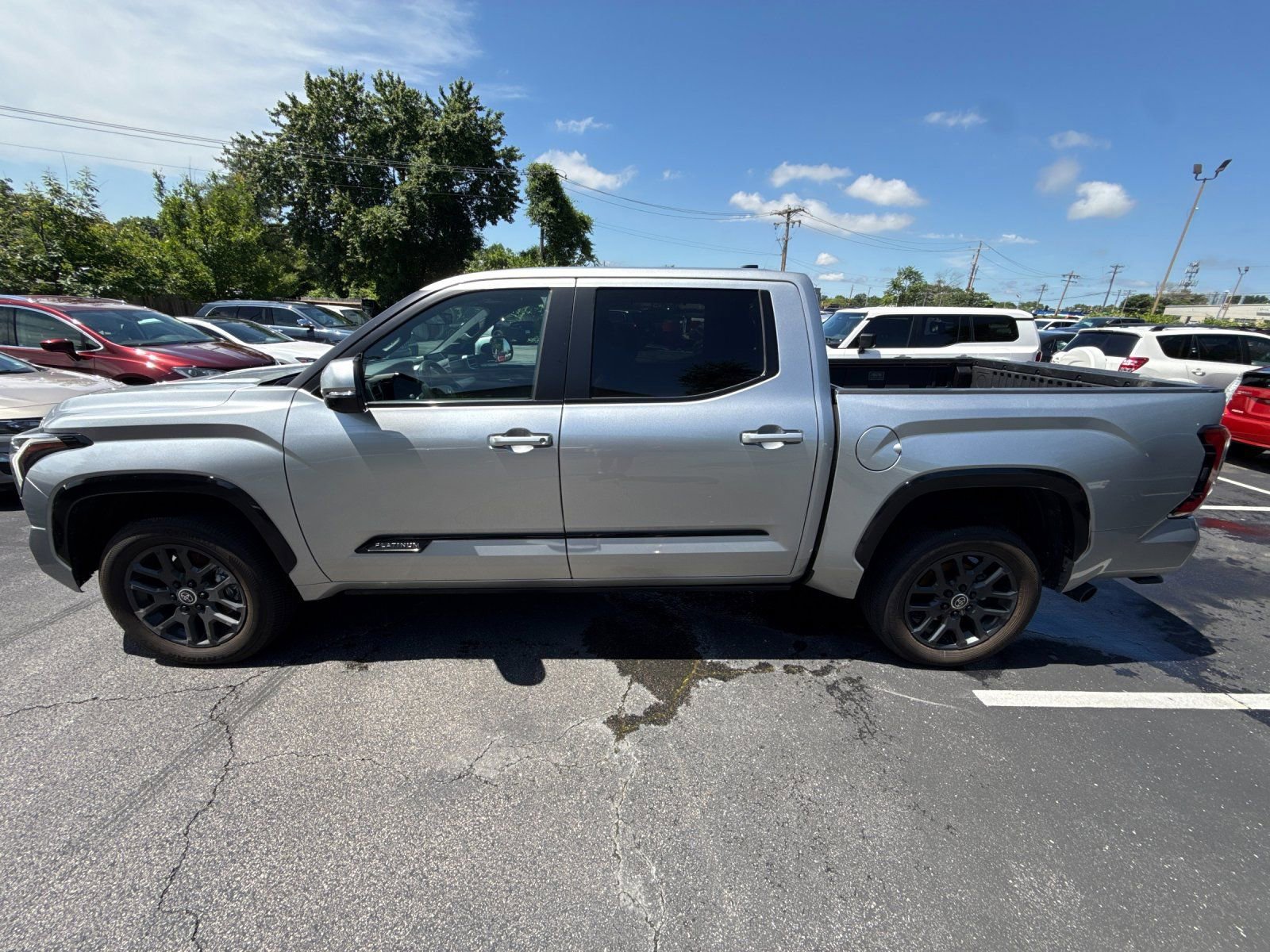 Used 2024 Toyota Tundra Platinum AWD/4WD image 3