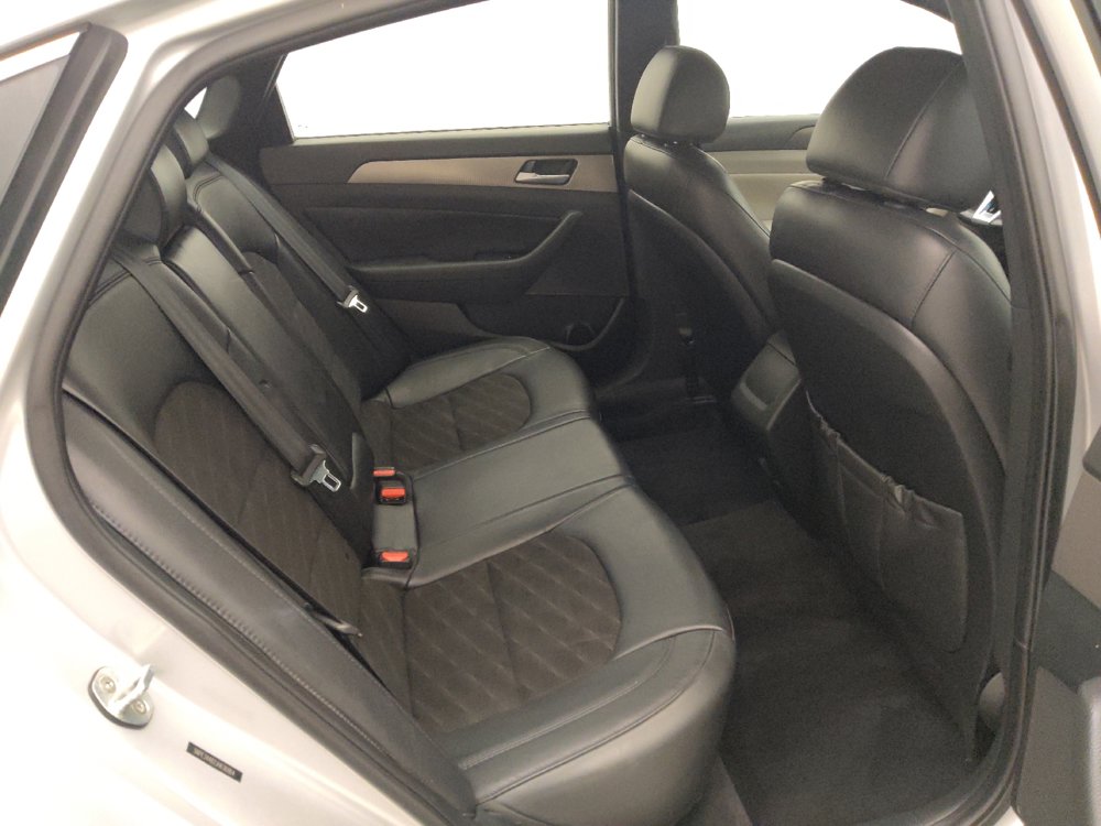 Used 2018 Hyundai Sonata Sport FWD image 19