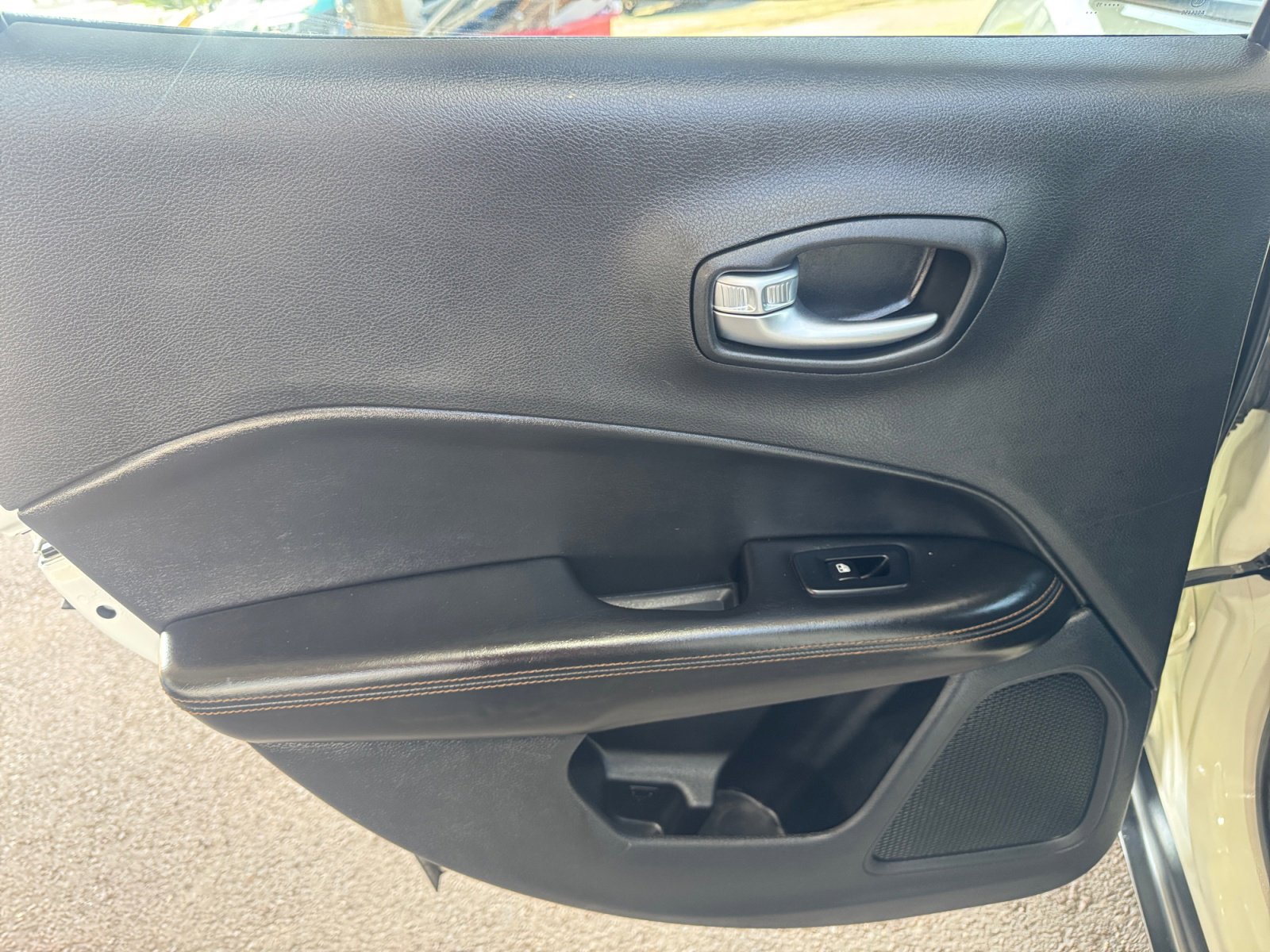 Used 2019 Jeep Compass Limited w/ Safety & Security Group AWD/4WD image 21