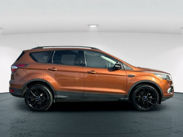 Used 2017 Ford Escape Titanium FWD image 7