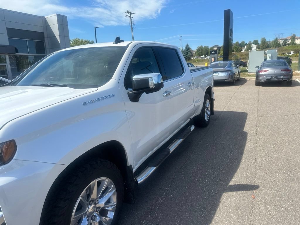 Used 2020 Chevrolet Silverado 1500 LTZ w/ LTZ Premium Package AWD/4WD image 4