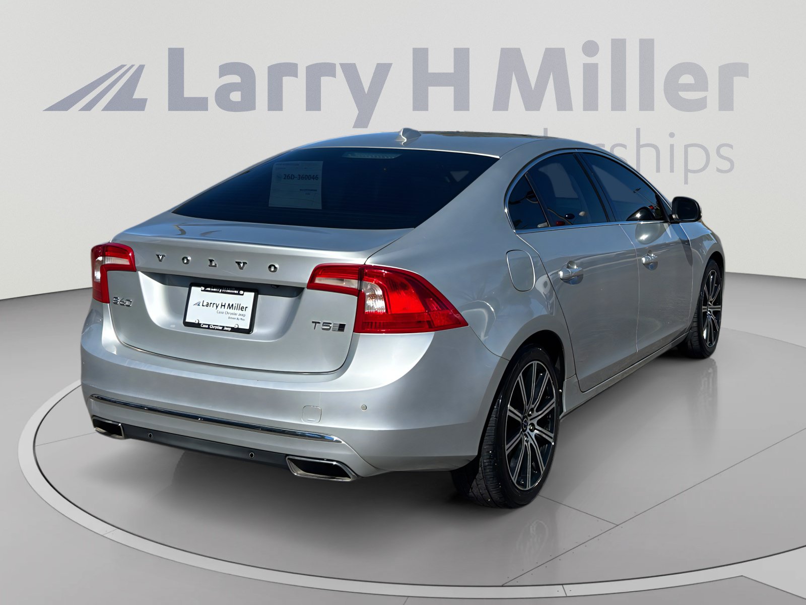 Used 2017 Volvo S60 T5 Inscription Platinum AWD/4WD image 5