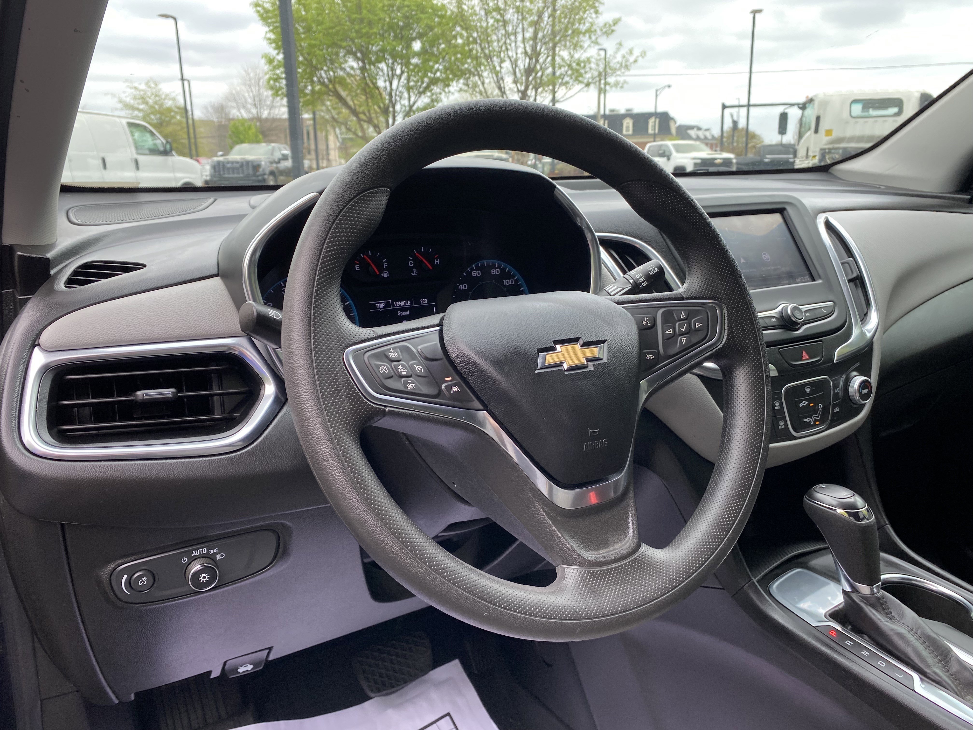 Used 2021 Chevrolet Equinox LS w/ LS Convenience Package image 17