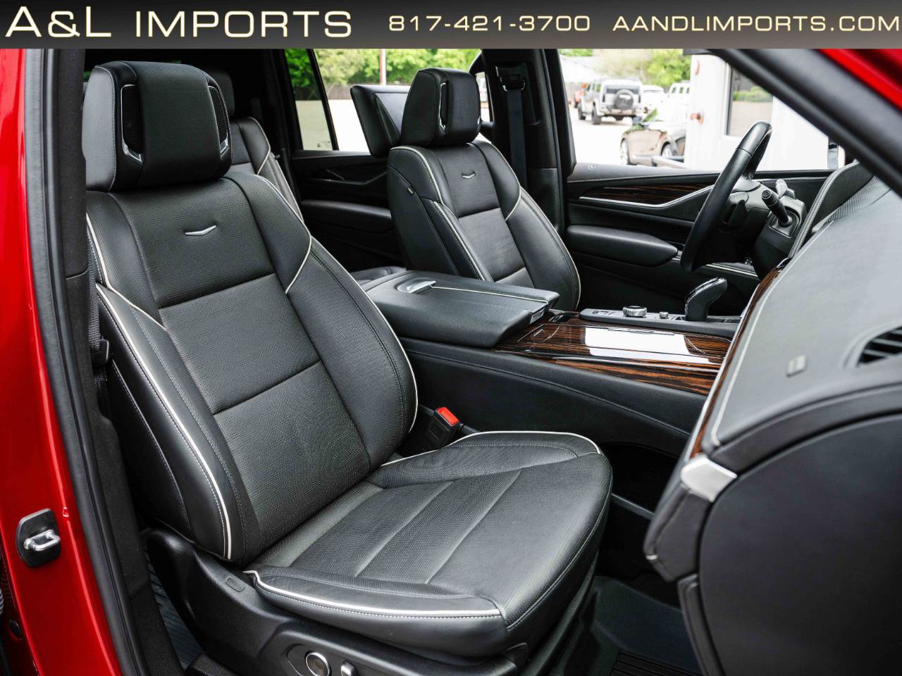 Used 2024 Cadillac Escalade ESV Premium Luxury AWD/4WD image 70
