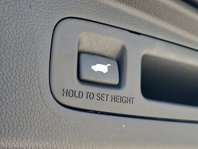 Used 2025 Honda CR-V EX-L image 9
