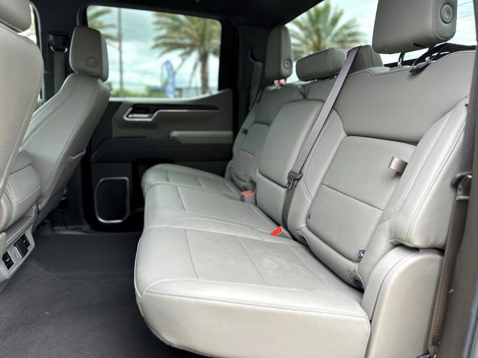 Used 2024 GMC Sierra 1500 SLT image 19