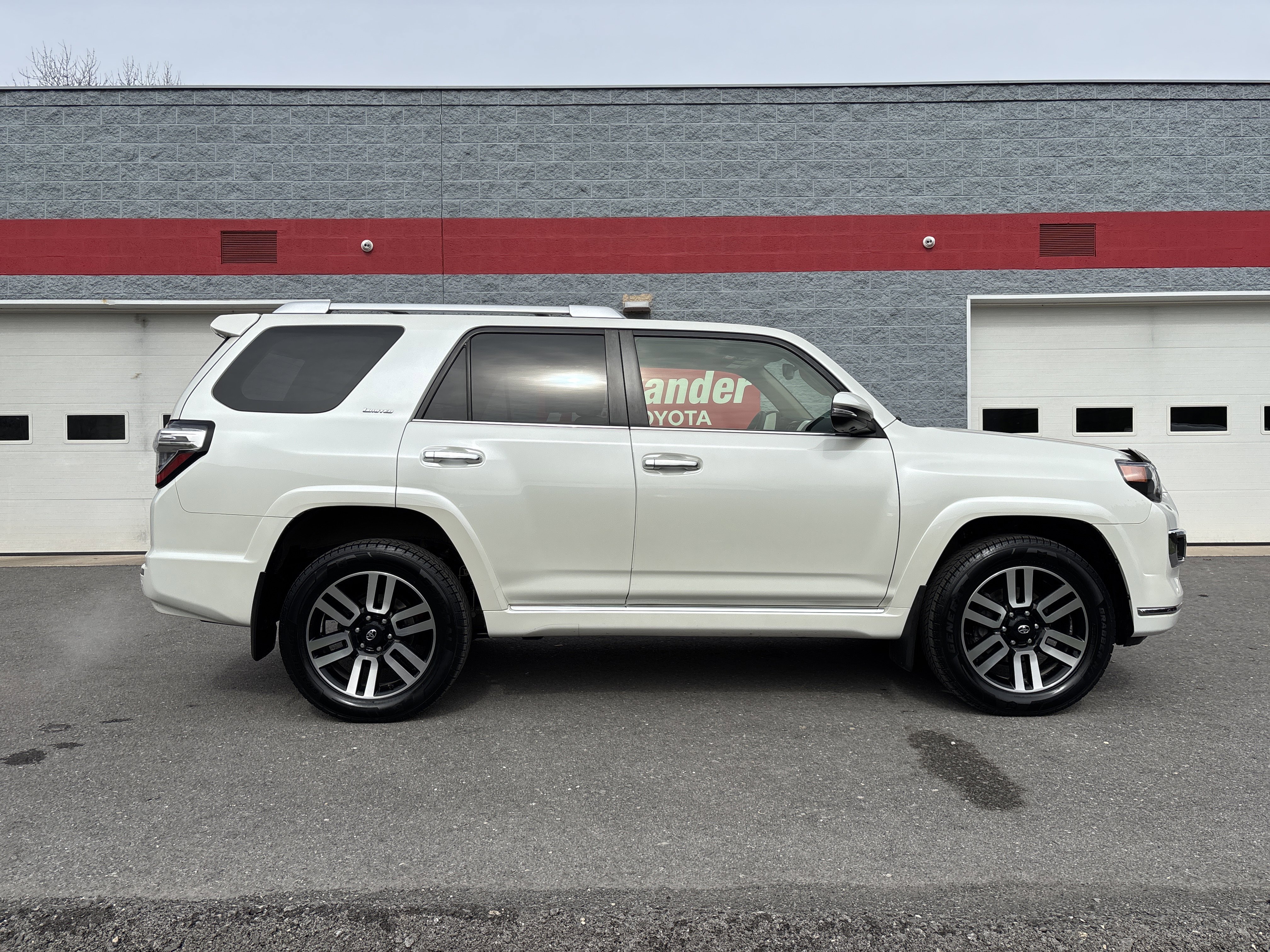 Used 2022 Toyota 4Runner Limited video 2