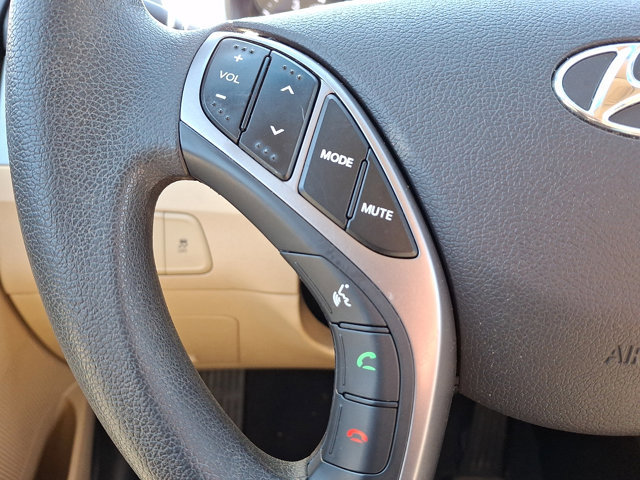 Used 2013 Hyundai Elantra GLS w/ Preferred Pkg image 19