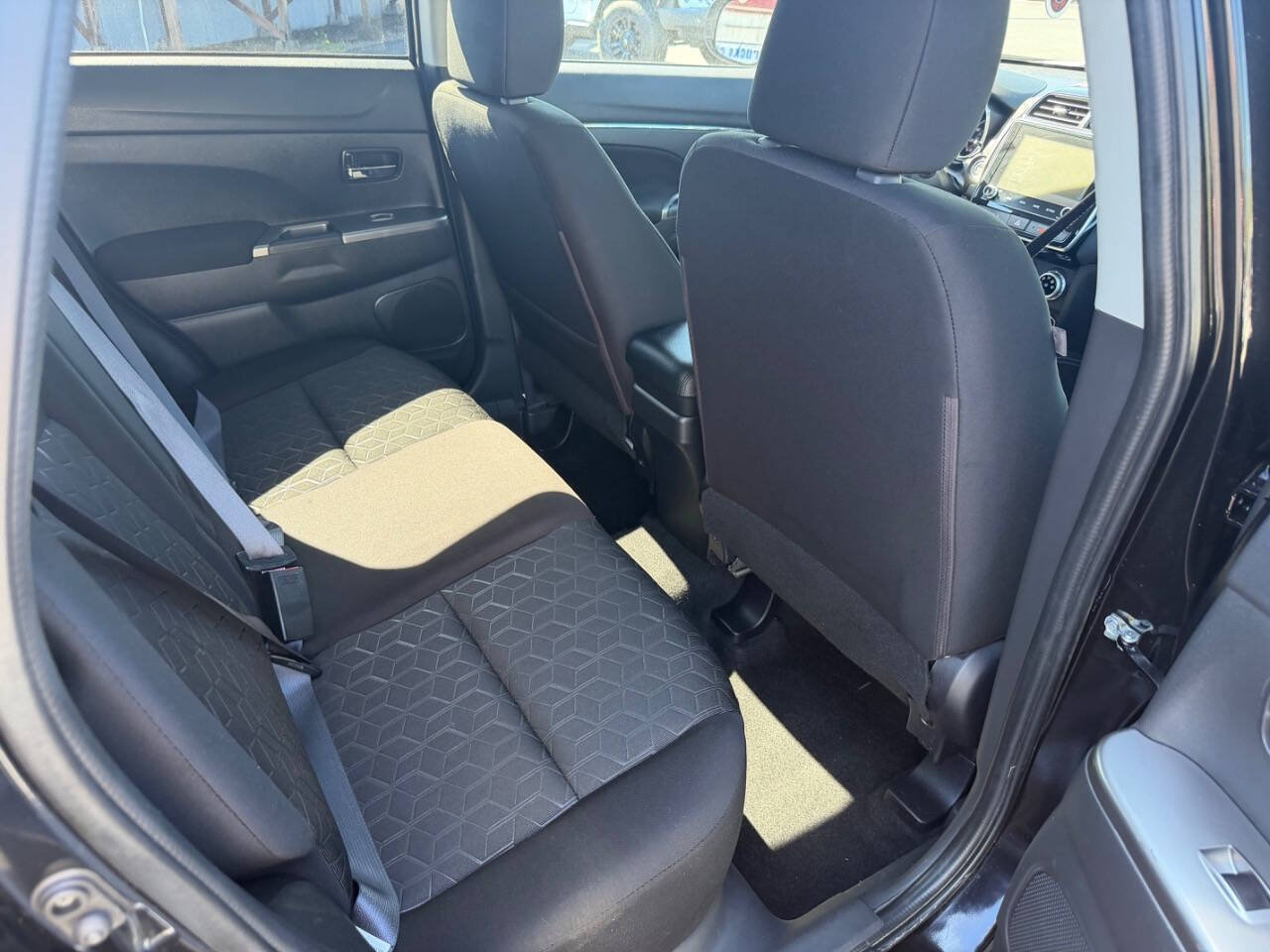 Used 2021 Mitsubishi Outlander Sport SE AWD/4WD image 22