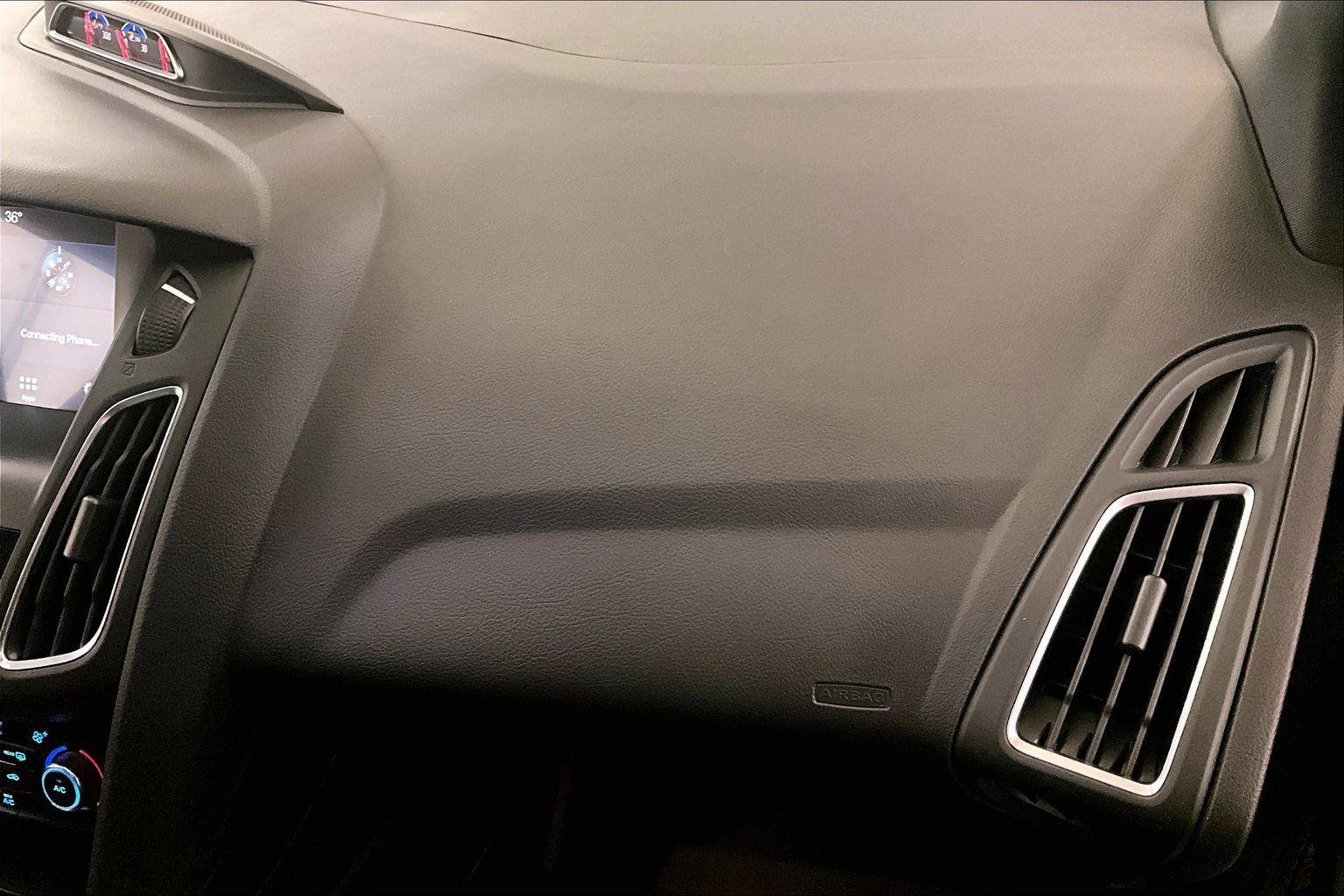 Used 2017 Ford Focus RS image 15