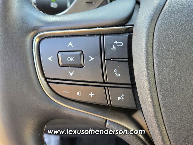 Certified 2023 Lexus LS 500 w/ Accessory Package (Z1) RWD image 24