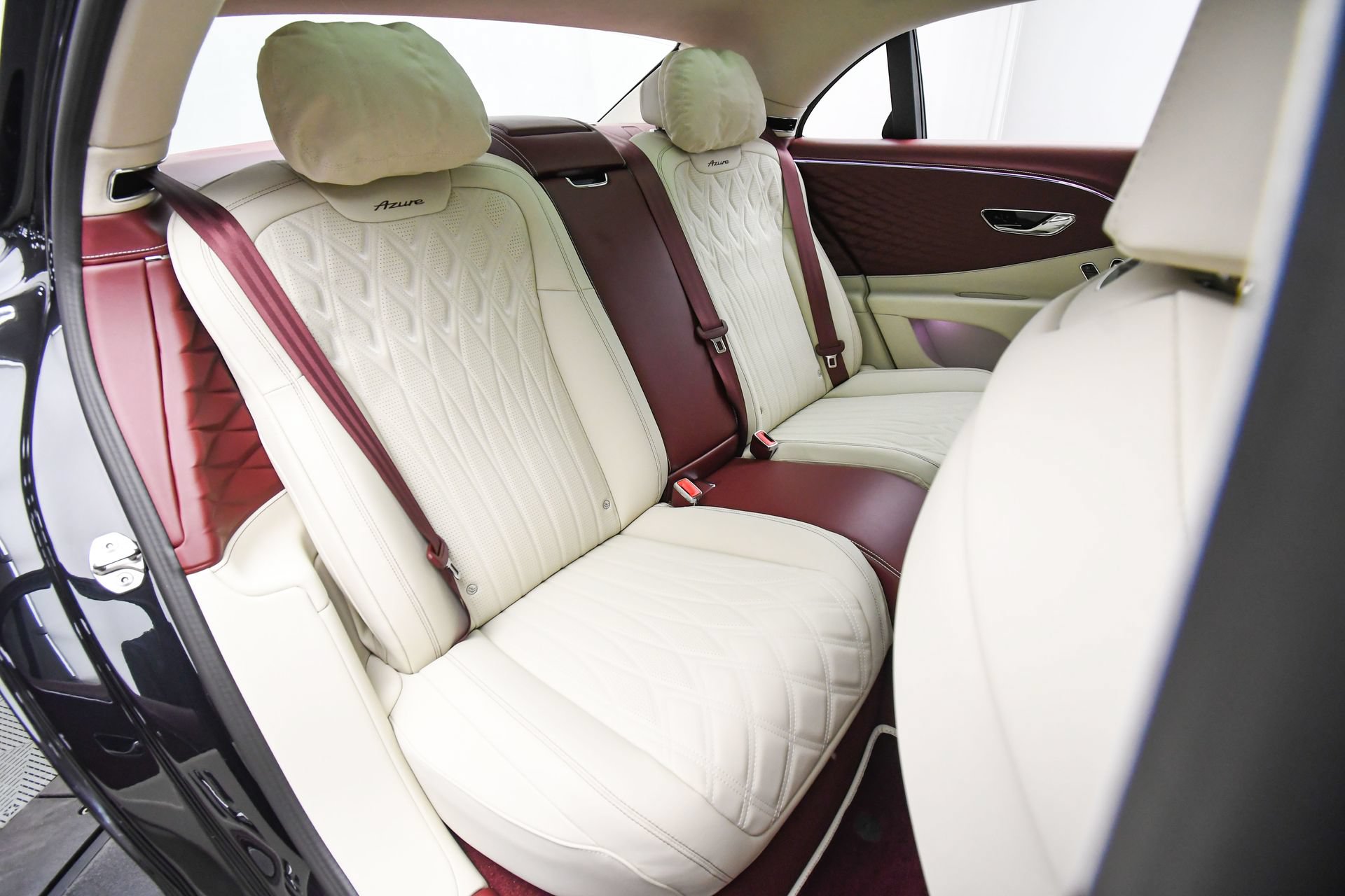 New 2026 Bentley Flying Spur Plug-In Hybrid AWD/4WD image 48