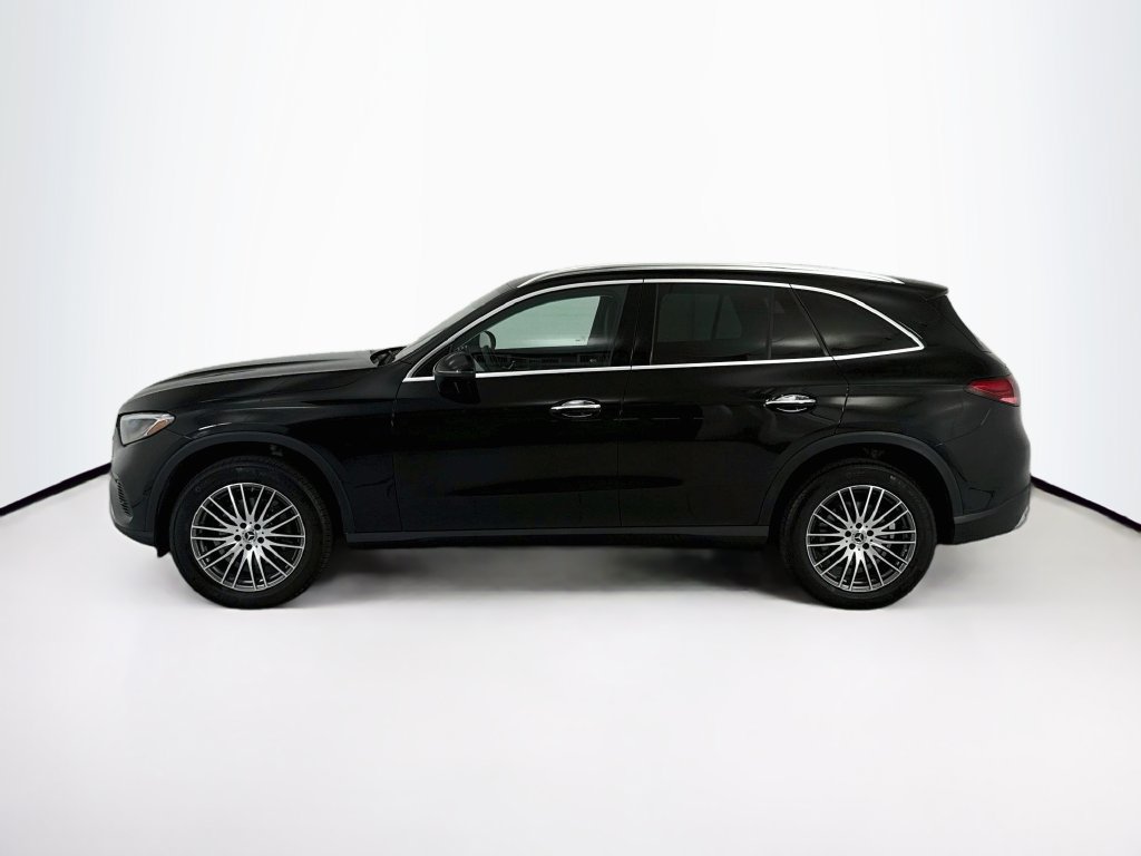 Certified 2026 Mercedes-Benz GLC 300 image 8