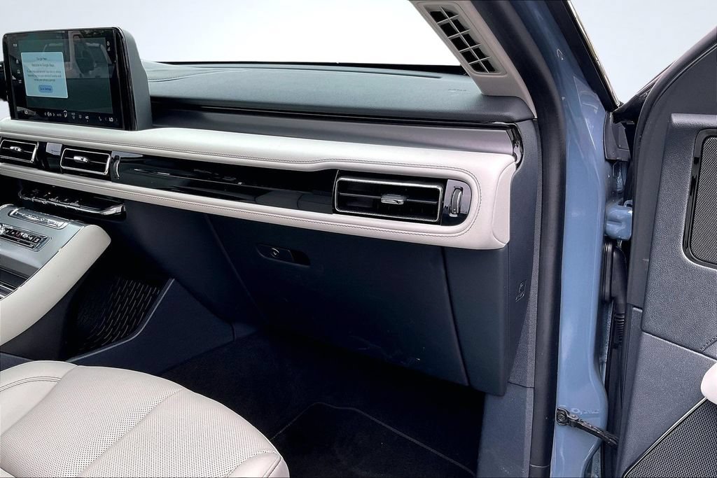 Used 2026 Lincoln Aviator 2WD image 27