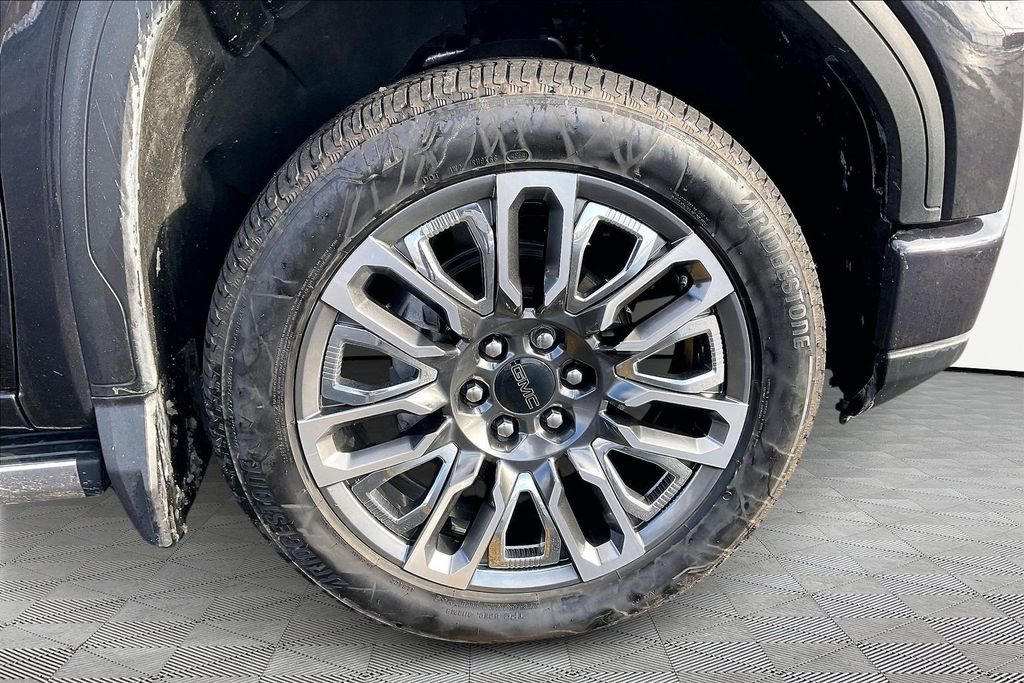 Used 2025 GMC Sierra 1500 Denali Ultimate image 36