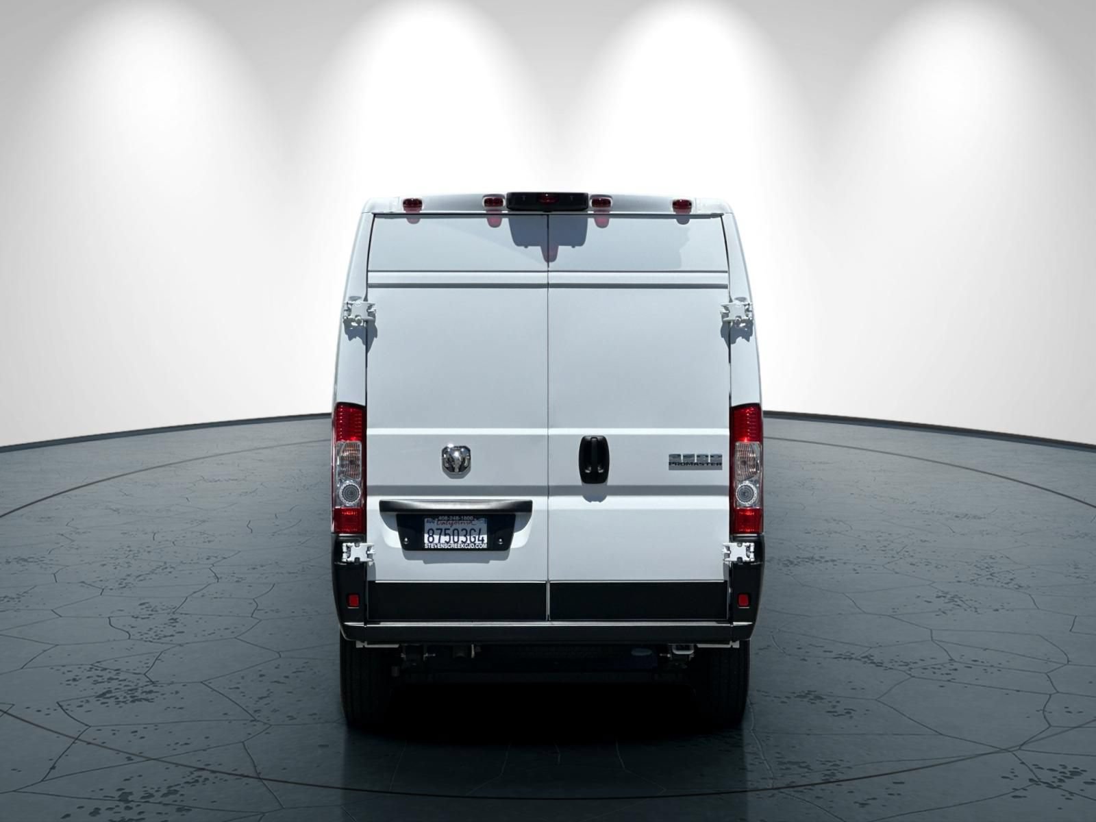 Used 2026 RAM ProMaster 2500 w/ Convenience Group FWD image 5