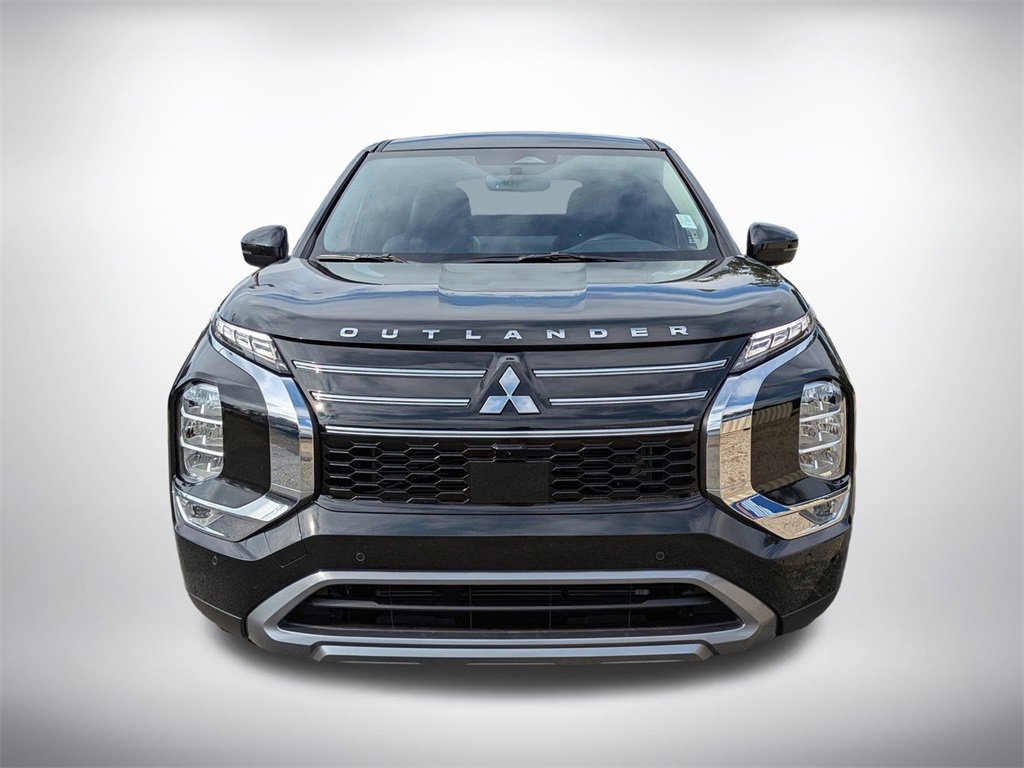 New 2025 Mitsubishi Outlander SE image 9
