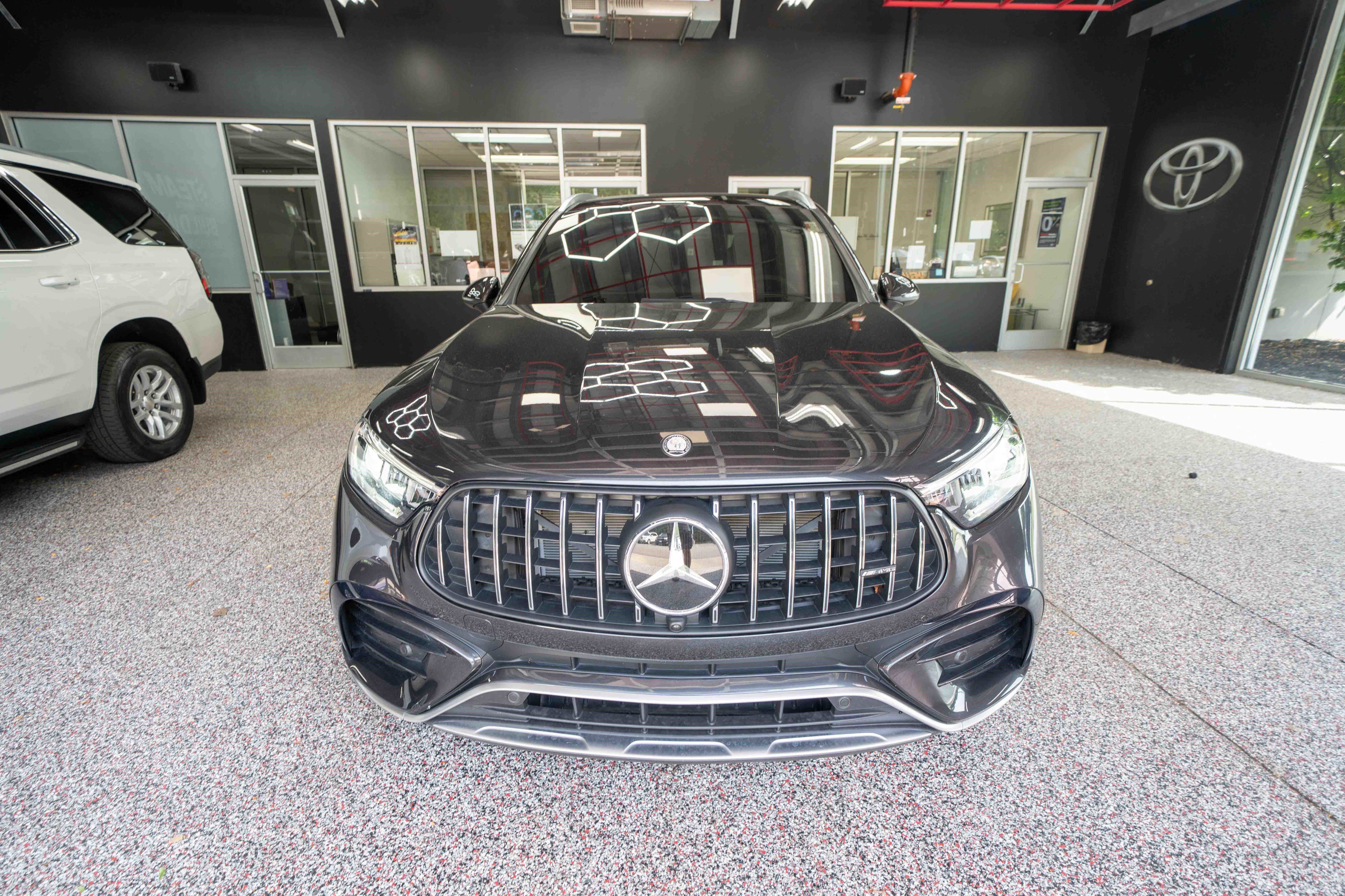 Used 2025 Mercedes-Benz GLC 43 AMG 4MATIC image 6