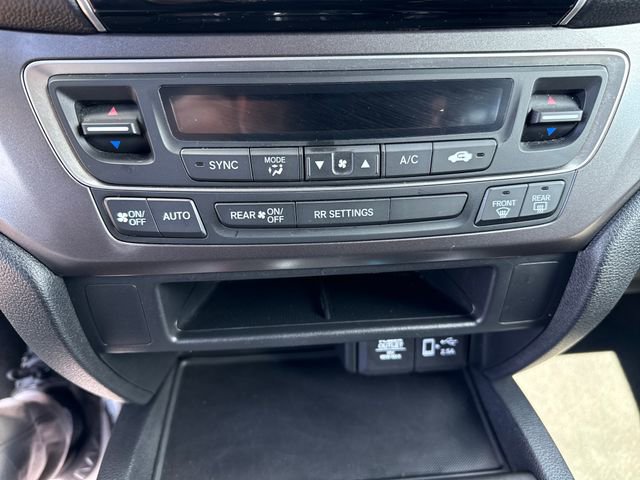 Used 2021 Honda Passport Sport image 10