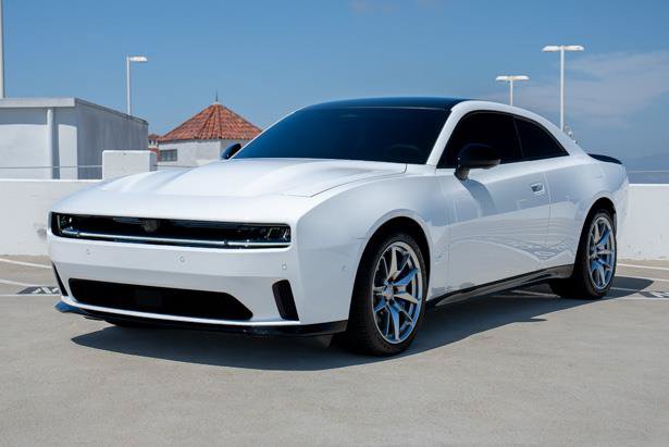 Used 2024 Dodge Charger Daytona Scat Pack w/ Plus Group AWD/4WD image 21