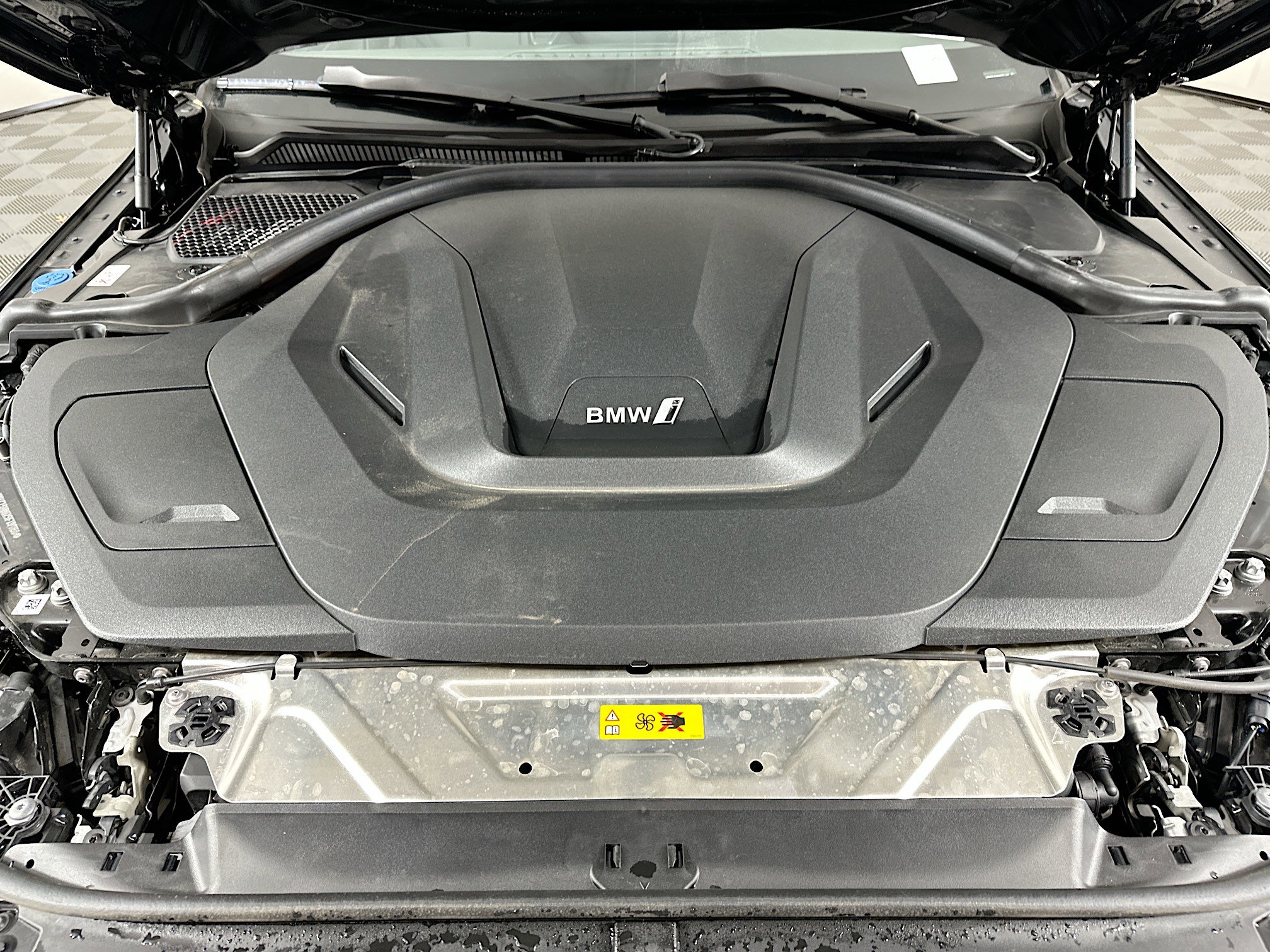 Used 2025 BMW i4 eDrive40 image 35