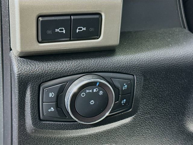Certified 2019 Ford F350 Lariat w/ Chrome Package AWD/4WD image 13