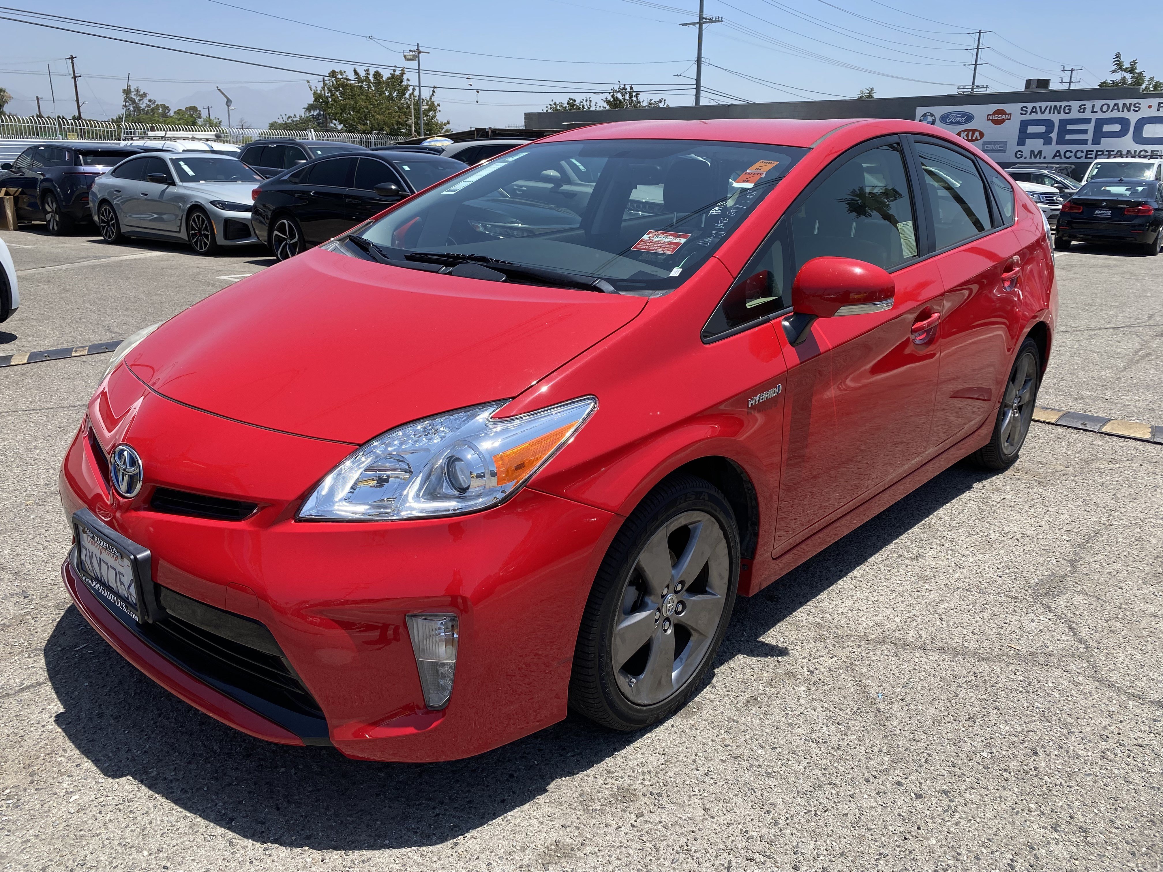 Used 2015 Toyota Prius Persona Series FWD image 2