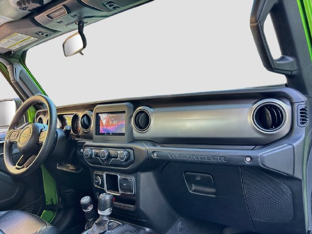 Used 2018 Jeep Wrangler Sport AWD/4WD image 26