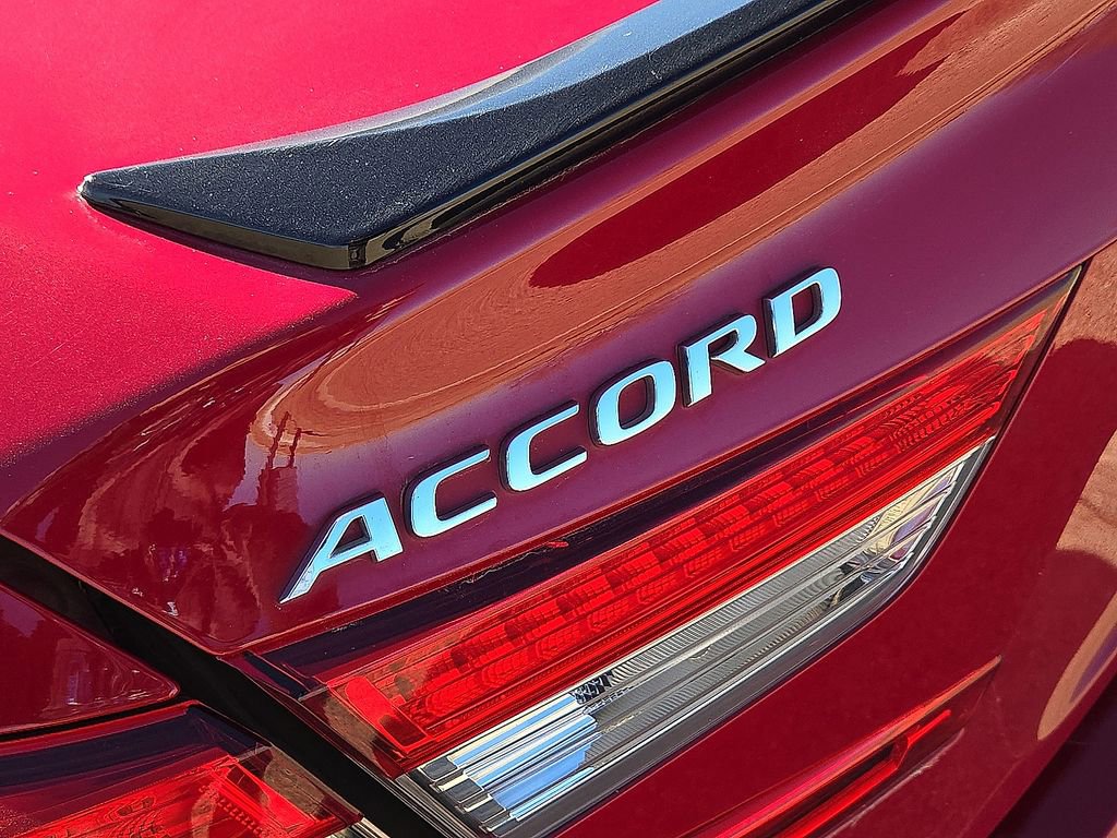 Used 2021 Honda Accord Sport image 11