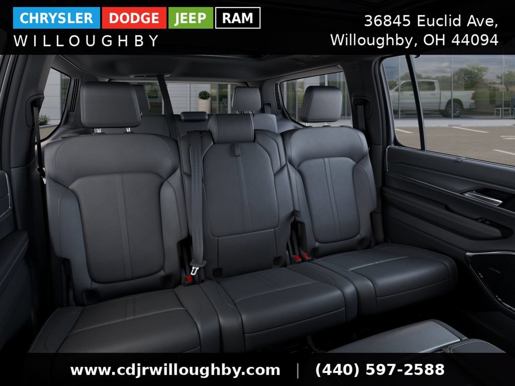 New 2025 Jeep Wagoneer 4WD w/ Convenience Group I image 18