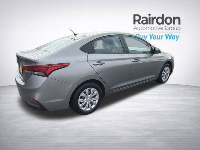 Used 2022 Hyundai Accent SE FWD image 7
