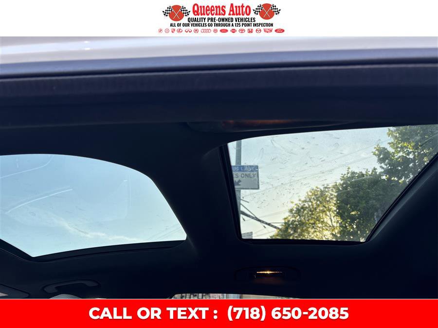 Used 2018 Mercedes-Benz GLA 250 4MATIC w/ Premium Package image 24
