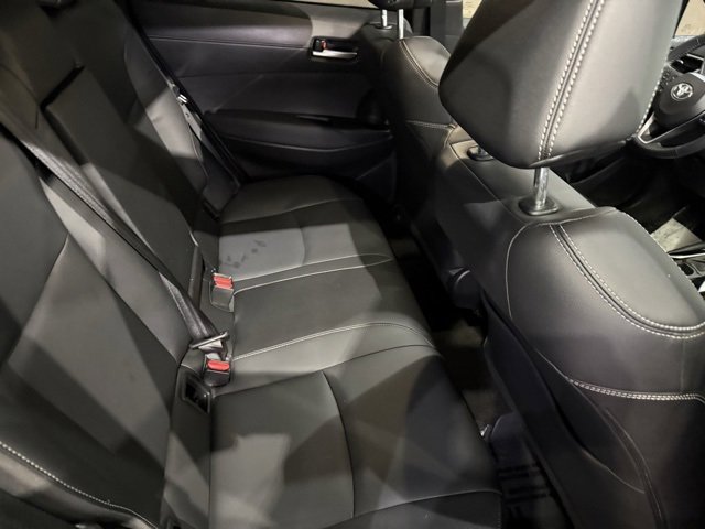 Used 2022 Toyota Corolla Cross XLE w/ Convenience Package image 4