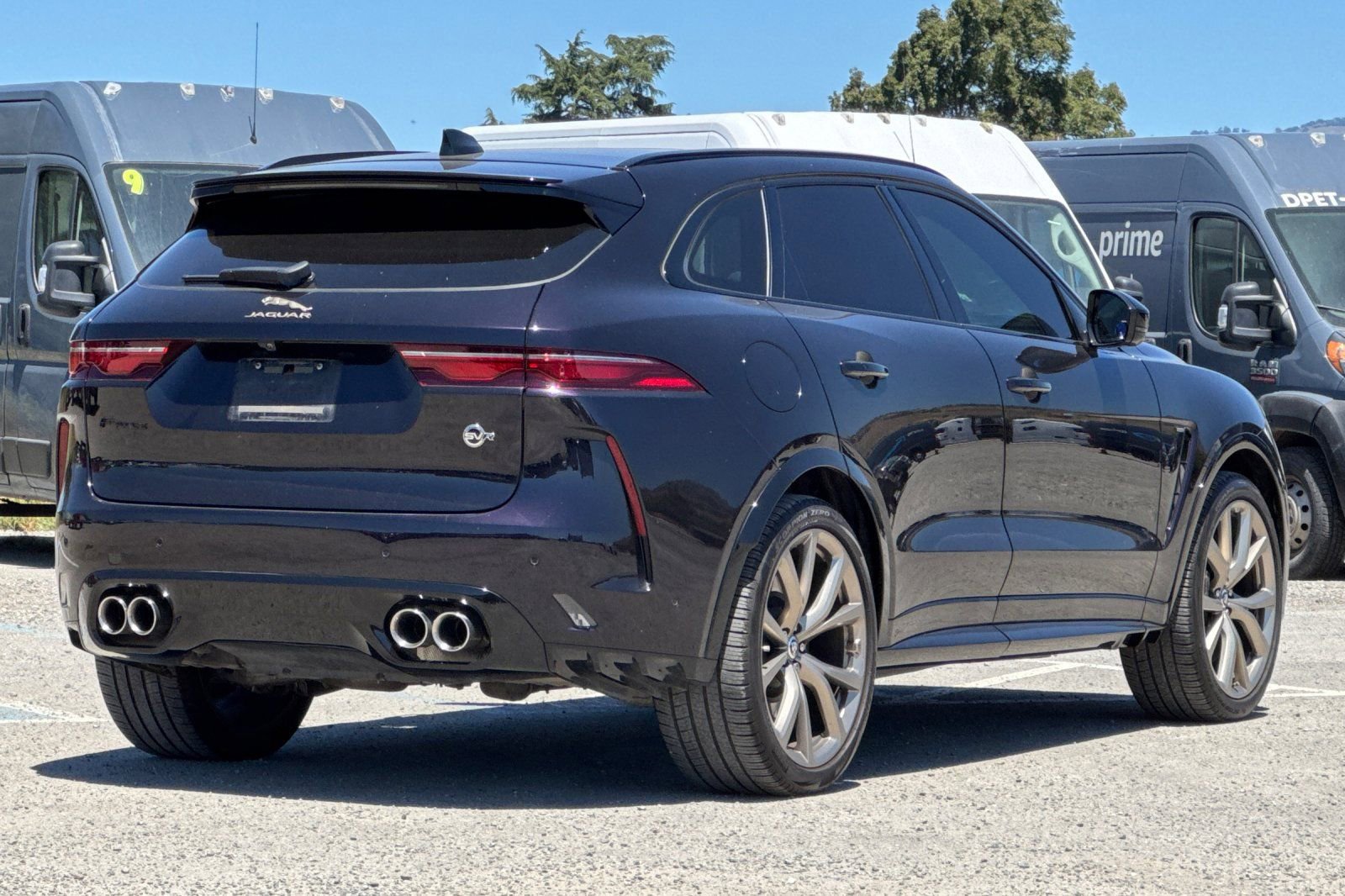 Used 2023 Jaguar F-PACE SVR AWD/4WD image 4