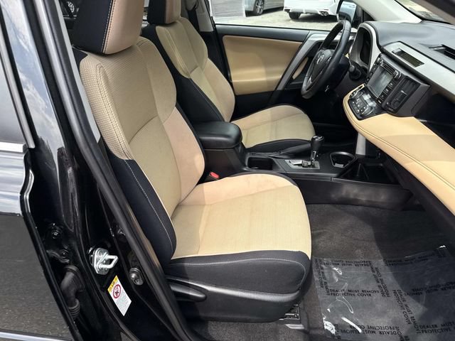 Used 2018 Toyota RAV4 XLE w/ Plus Extra Value Package AWD/4WD image 8