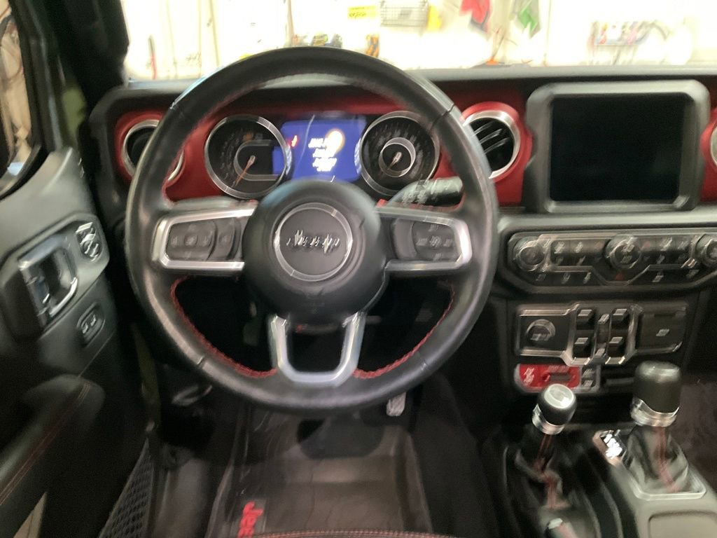 Used 2023 Jeep Wrangler Unlimited Rubicon w/ Cold Weather Group image 17