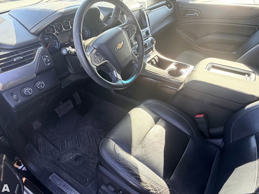 Used 2015 Chevrolet Suburban LT w/ Luxury Package AWD/4WD image 7