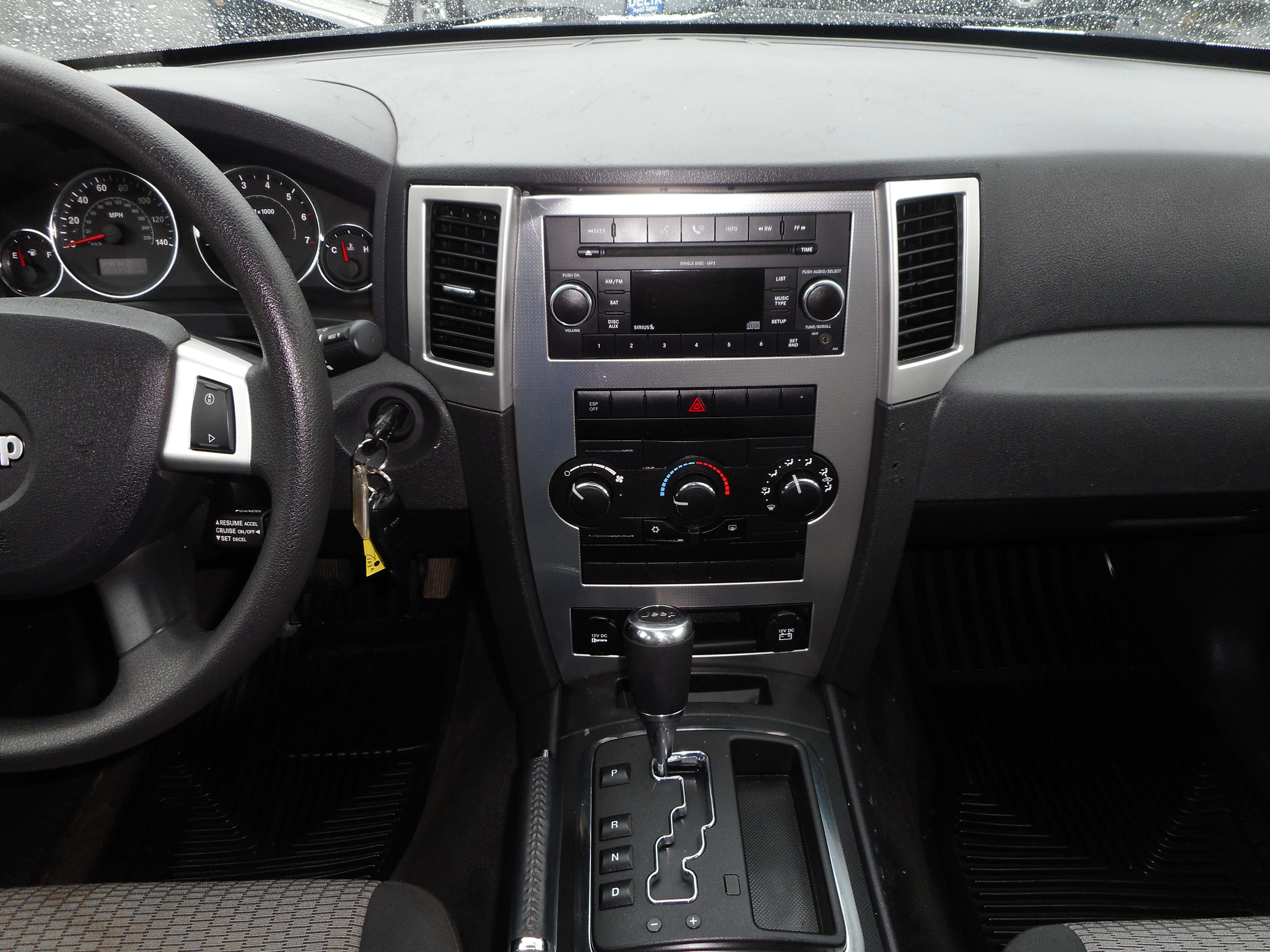 Used 2009 Jeep Grand Cherokee Laredo AWD/4WD image 20
