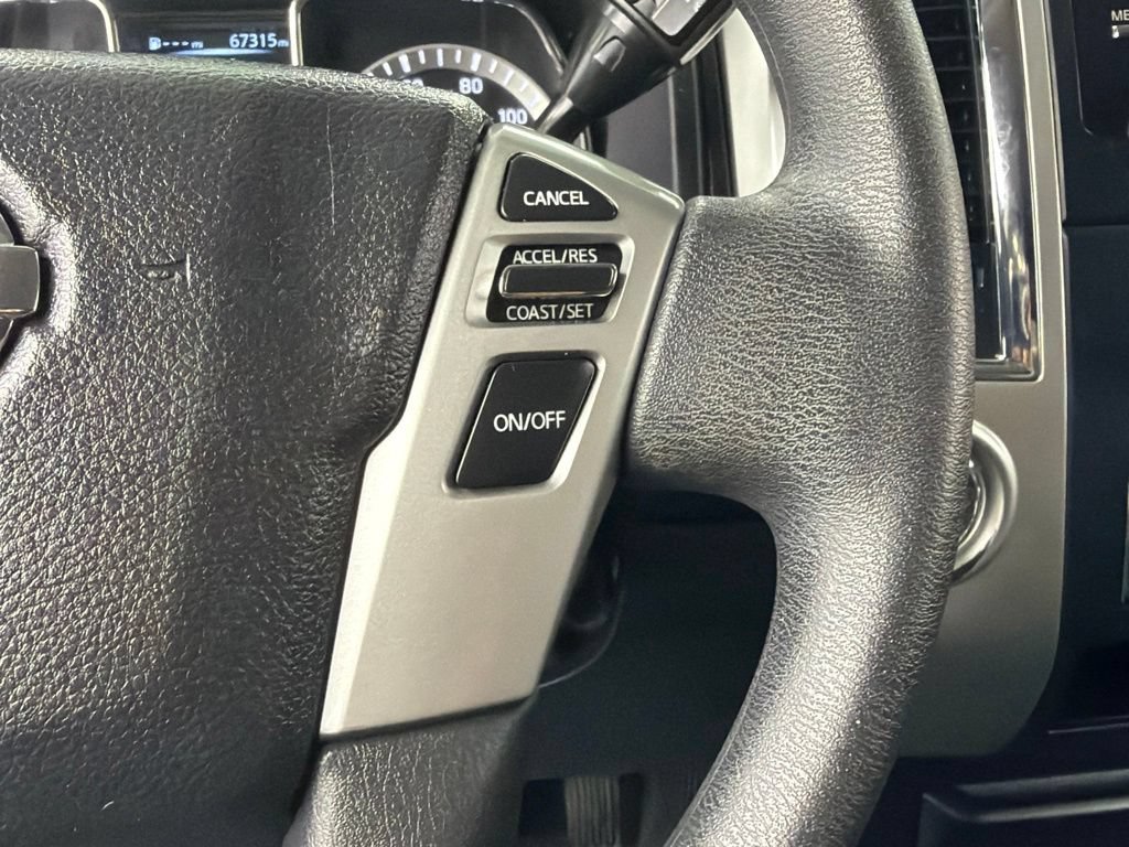 Used 2018 Nissan Titan SV RWD image 26