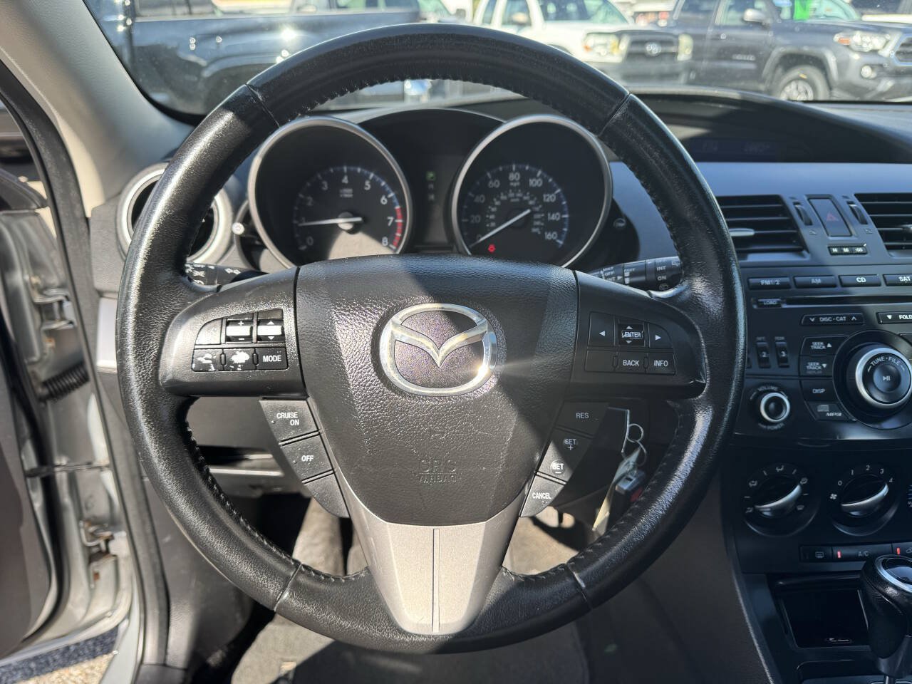 Used 2012 MAZDA MAZDA3 i Touring FWD image 20