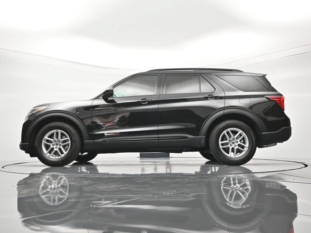 New 2026 Ford Explorer Active w/ Active Comfort Package RWD image 44