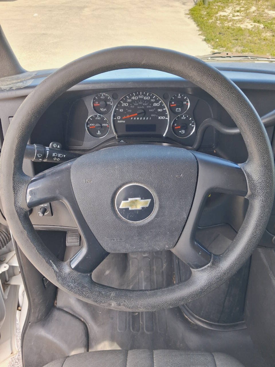 Used 2014 Chevrolet Express 1500 RWD image 11