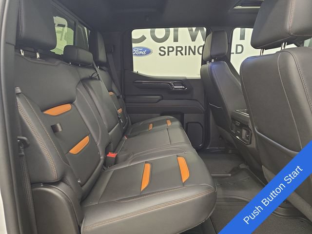 Used 2023 GMC Sierra 1500 AT4 w/ AT4 Premium Package AWD/4WD image 13