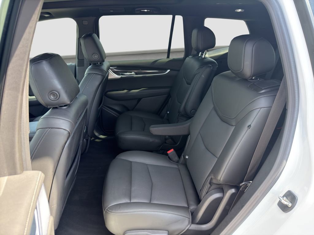 Used 2024 Cadillac XT6 Sport AWD/4WD image 13