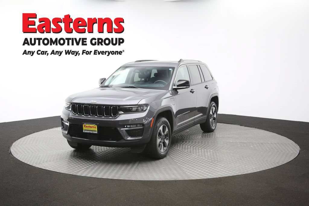 Used 2022 Jeep Grand Cherokee Limited 4xe w/ Luxury Tech Group II AWD/4WD image 59